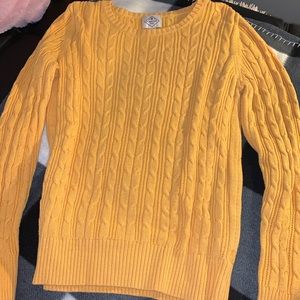 small yellow sweater